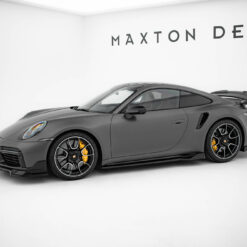 Alternative view of Side Skirts Diffusers Porsche 911 Turbo S Sport Package 992