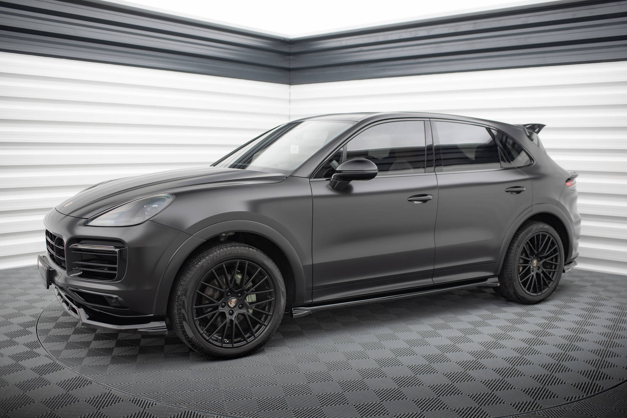 Side Skirts Diffusers Porsche Cayenne Sport Design Mk3 / Standard Mk3 Facelift - Image 2