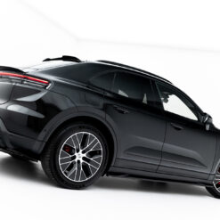 Side Skirts Diffusers Porsche Macan EV Mk1