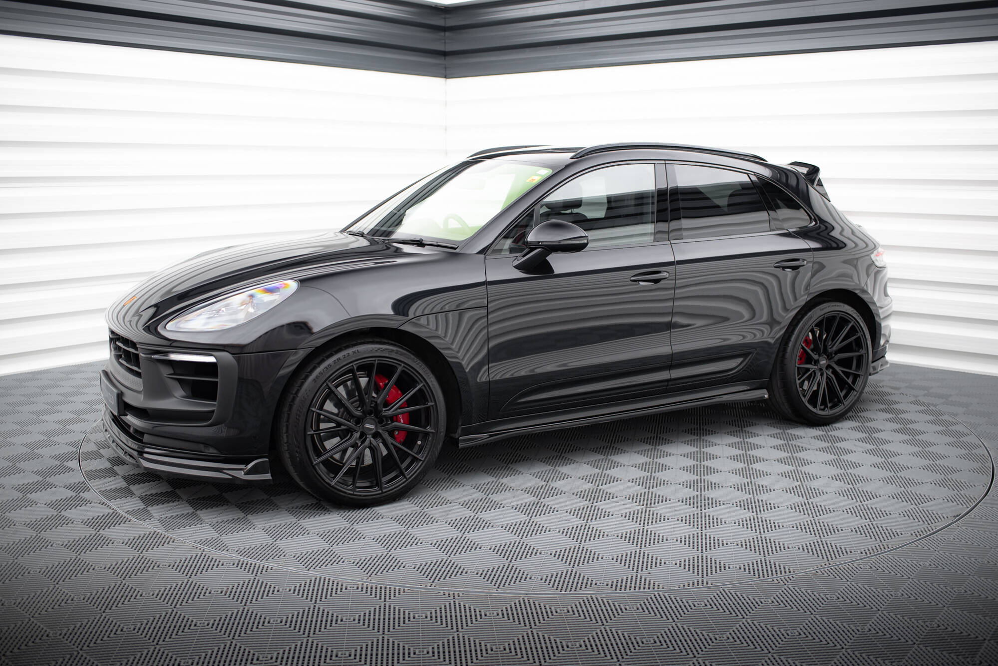 Side Skirts Diffusers Porsche Macan T / GTS Mk1 Facelift 2 - Image 2
