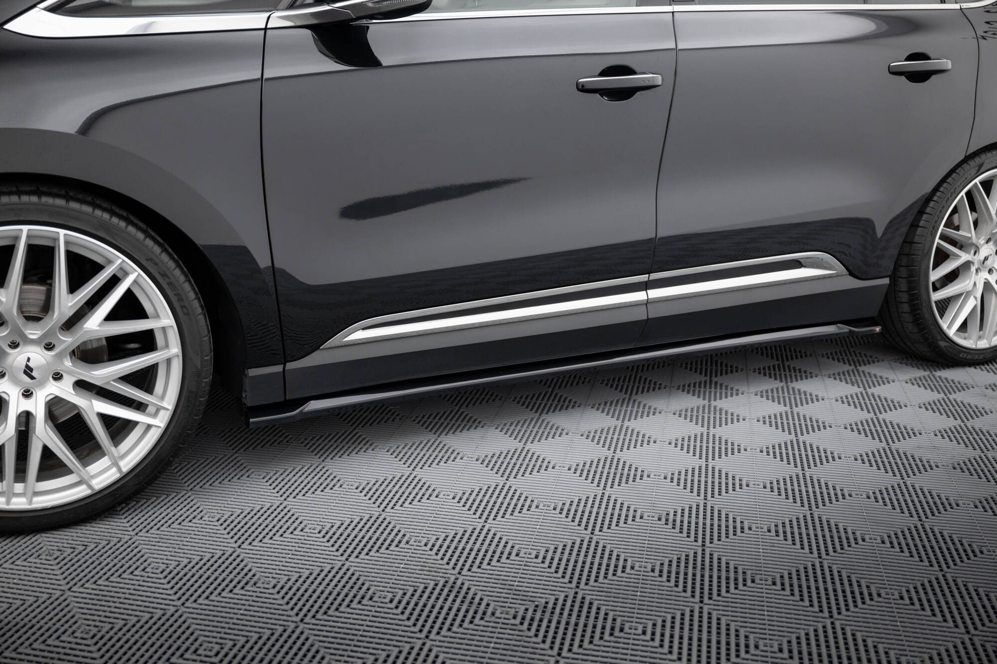 Side Skirts Diffusers Renault Espace Mk5