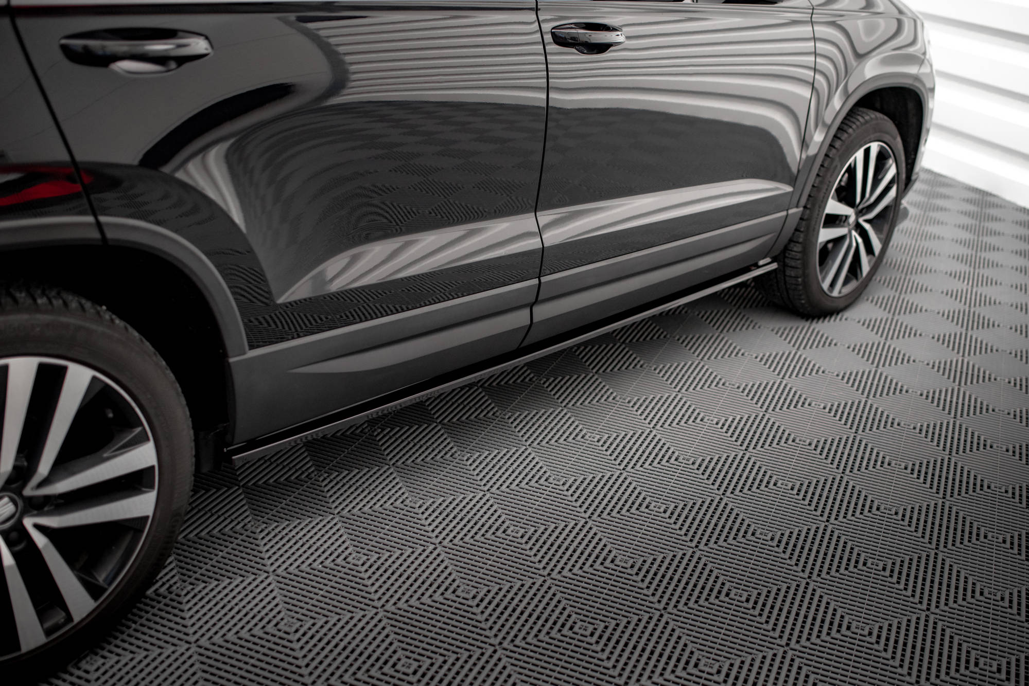 Side Skirts Diffusers Seat Ateca Mk1 - Image 2
