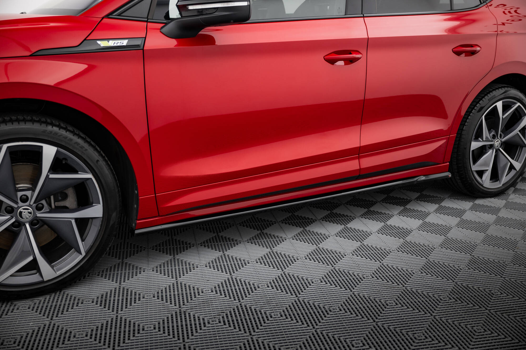 Side Skirts Diffusers Skoda Enyaq Coupe iV RS