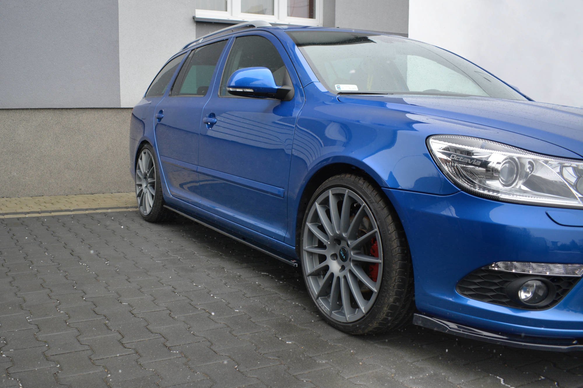 Side Skirts Diffusers Skoda Octavia RS Mk2 / Mk2 FL - Image 3