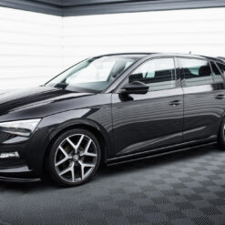 Alternative view of Side Skirts Diffusers Skoda Scala