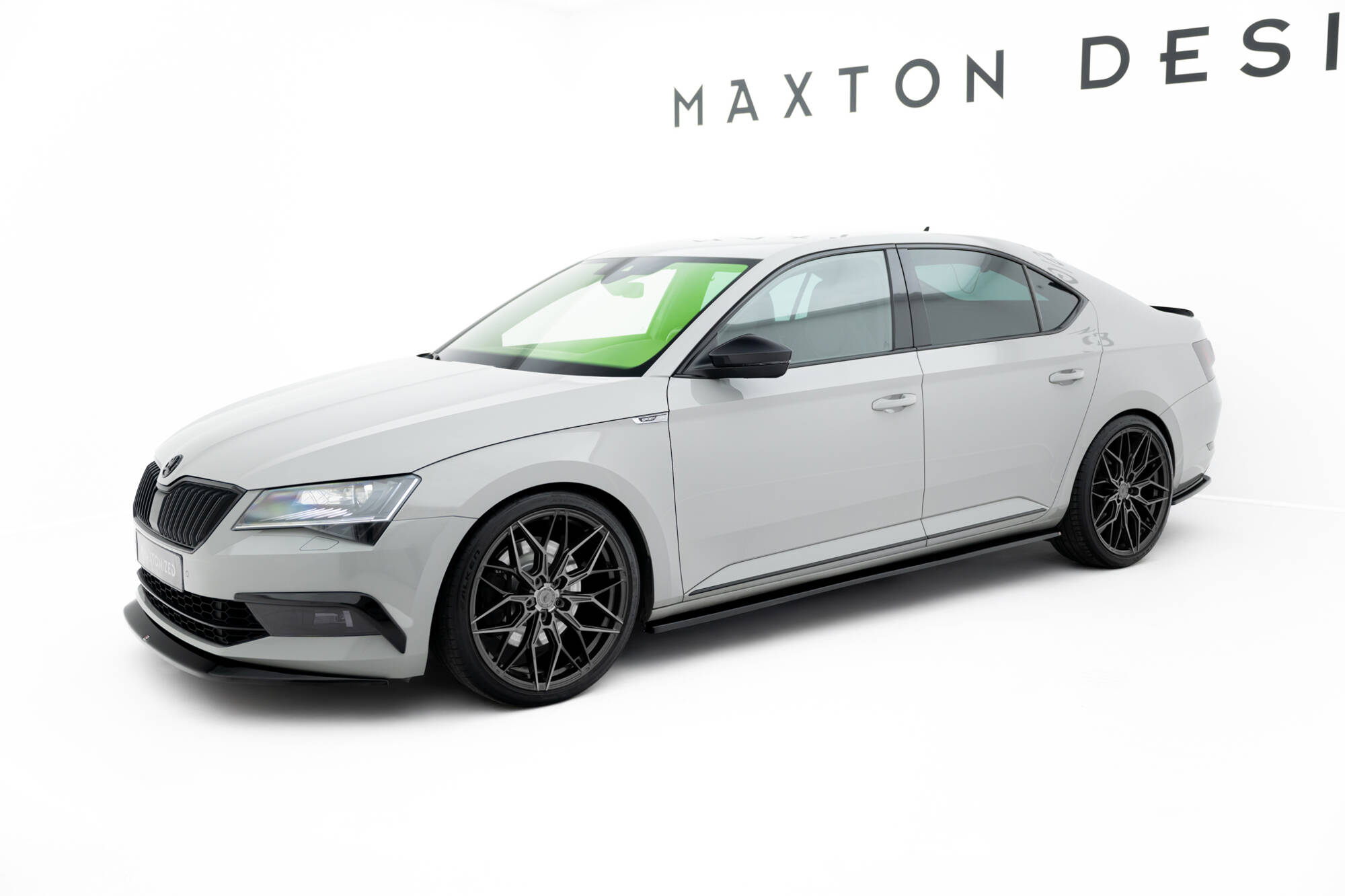 Side Skirts Diffusers Skoda Superb Liftback / Combi Mk3 - Image 2