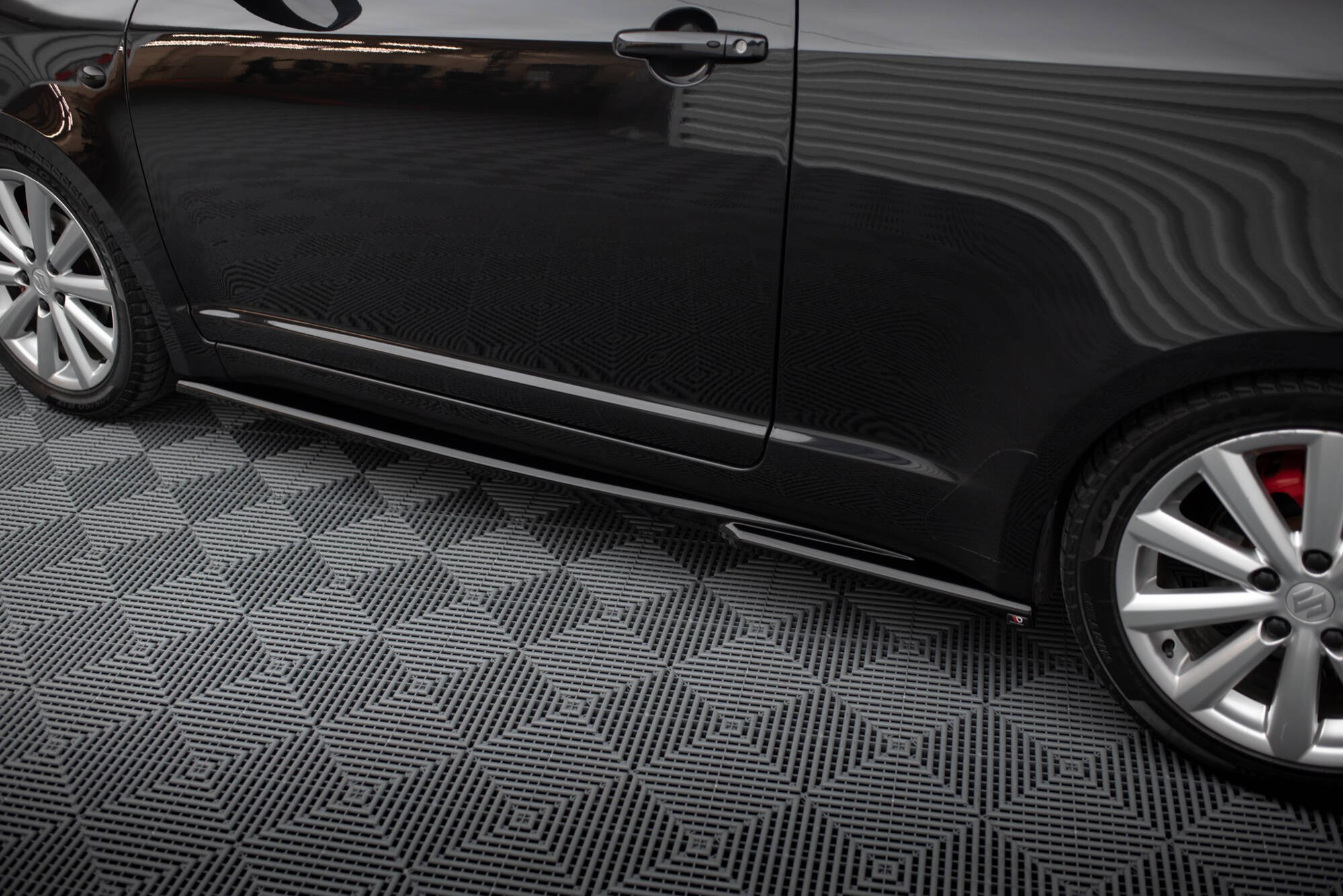 Side Skirts Diffusers Suzuki Swift Sport Mk4 - Image 3