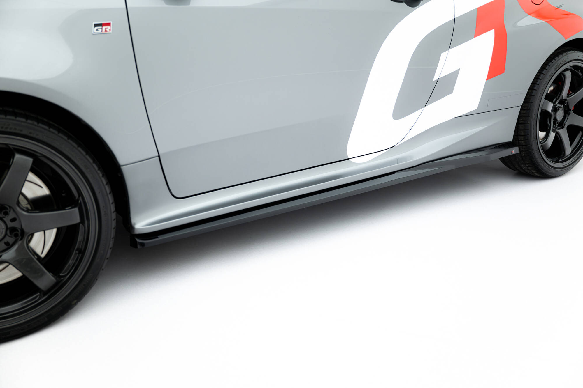 Side Skirts Diffusers Toyota GR Yaris Mk4 Facelift - Image 2