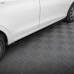 Alternative view of Side Skirts Diffusers Toyota Yaris Mk3 Facelift