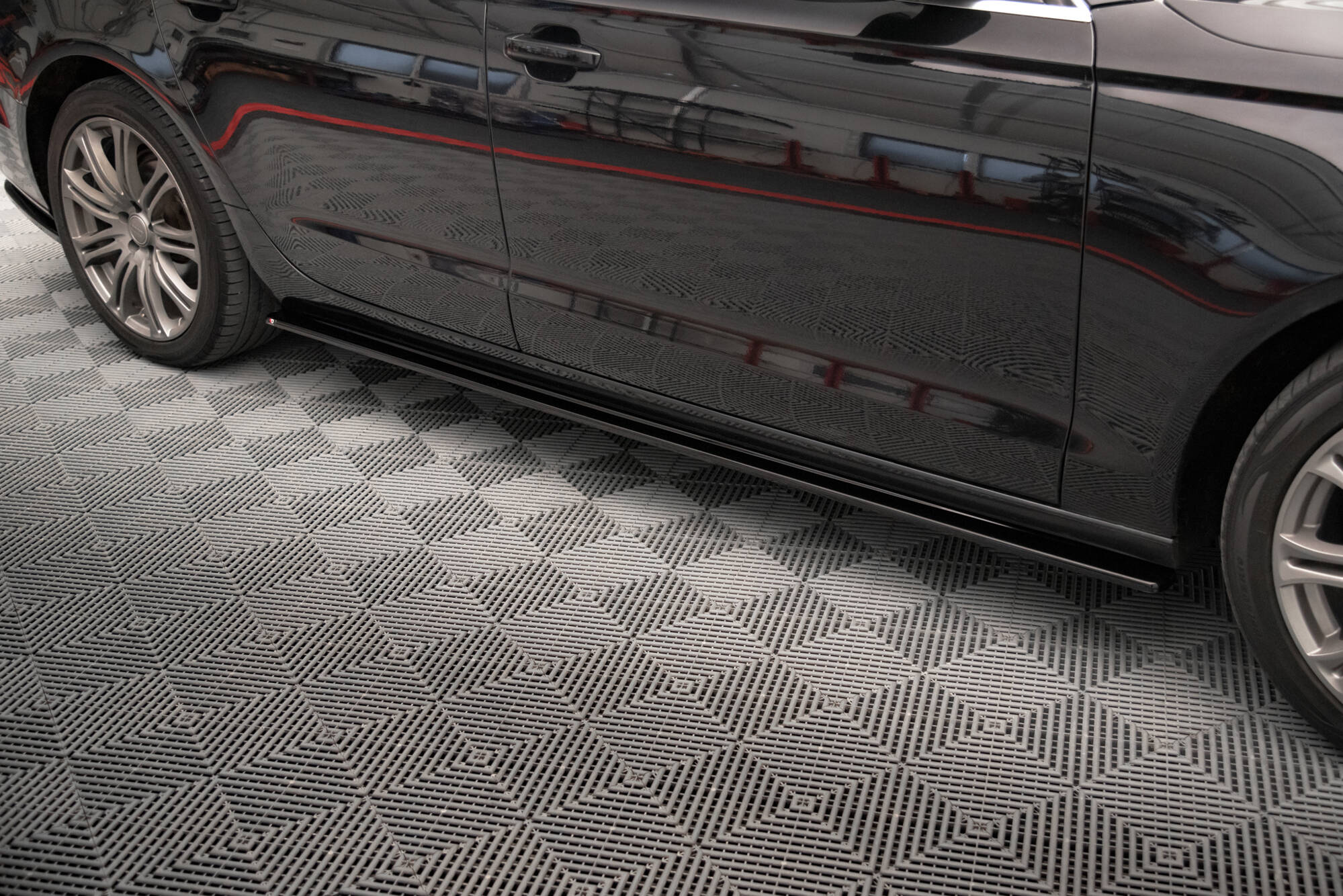 Side Skirts Diffusers V.1 Audi A6 C7 - Image 2