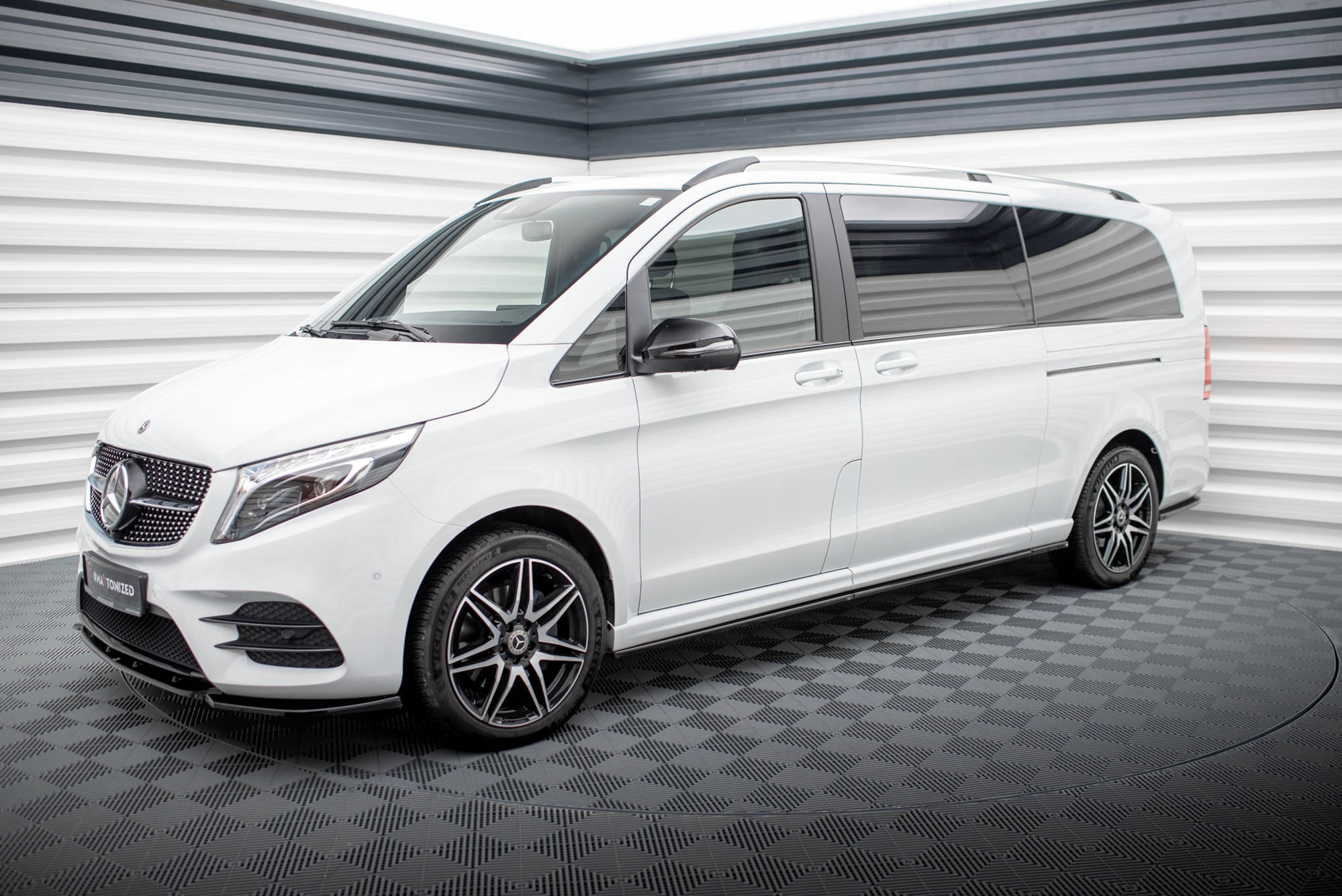 Side Skirts Diffusers V.1 Mercedes-Benz V-Class Extra Long AMG-Line W447 - Image 3