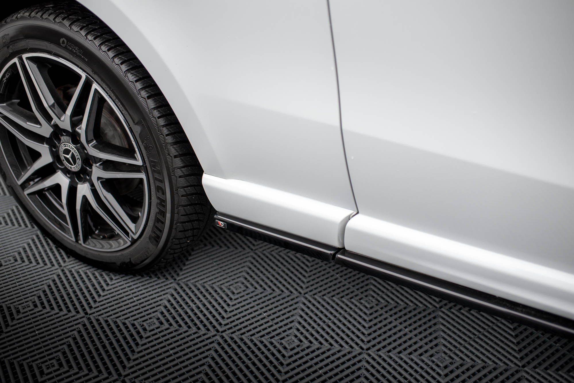 Side Skirts Diffusers V.1 Mercedes-Benz V-Class Extra Long AMG-Line W447 - Image 6