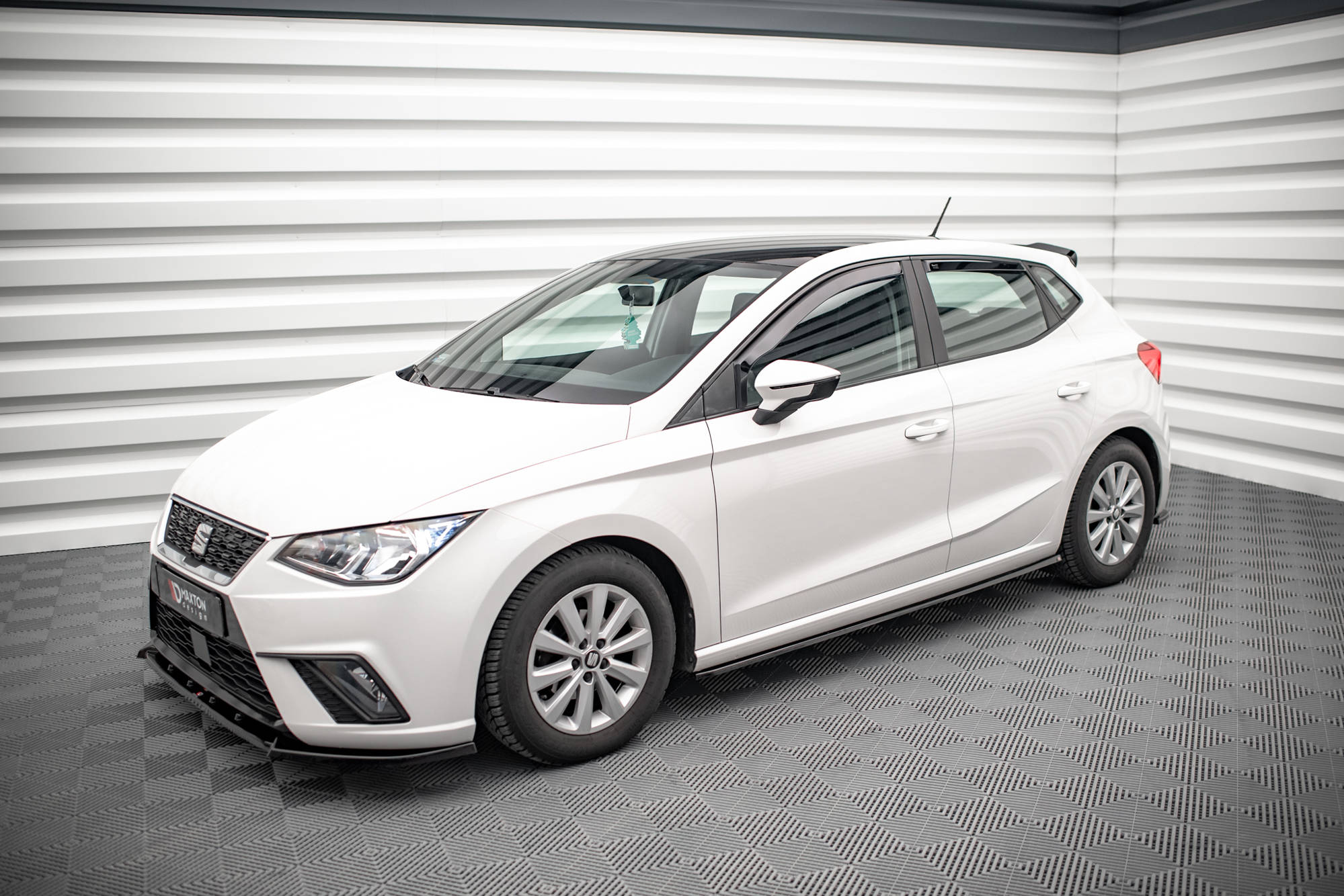 Side Skirts Diffusers V.1 Seat Ibiza FR/ Standard Mk5 - Image 2