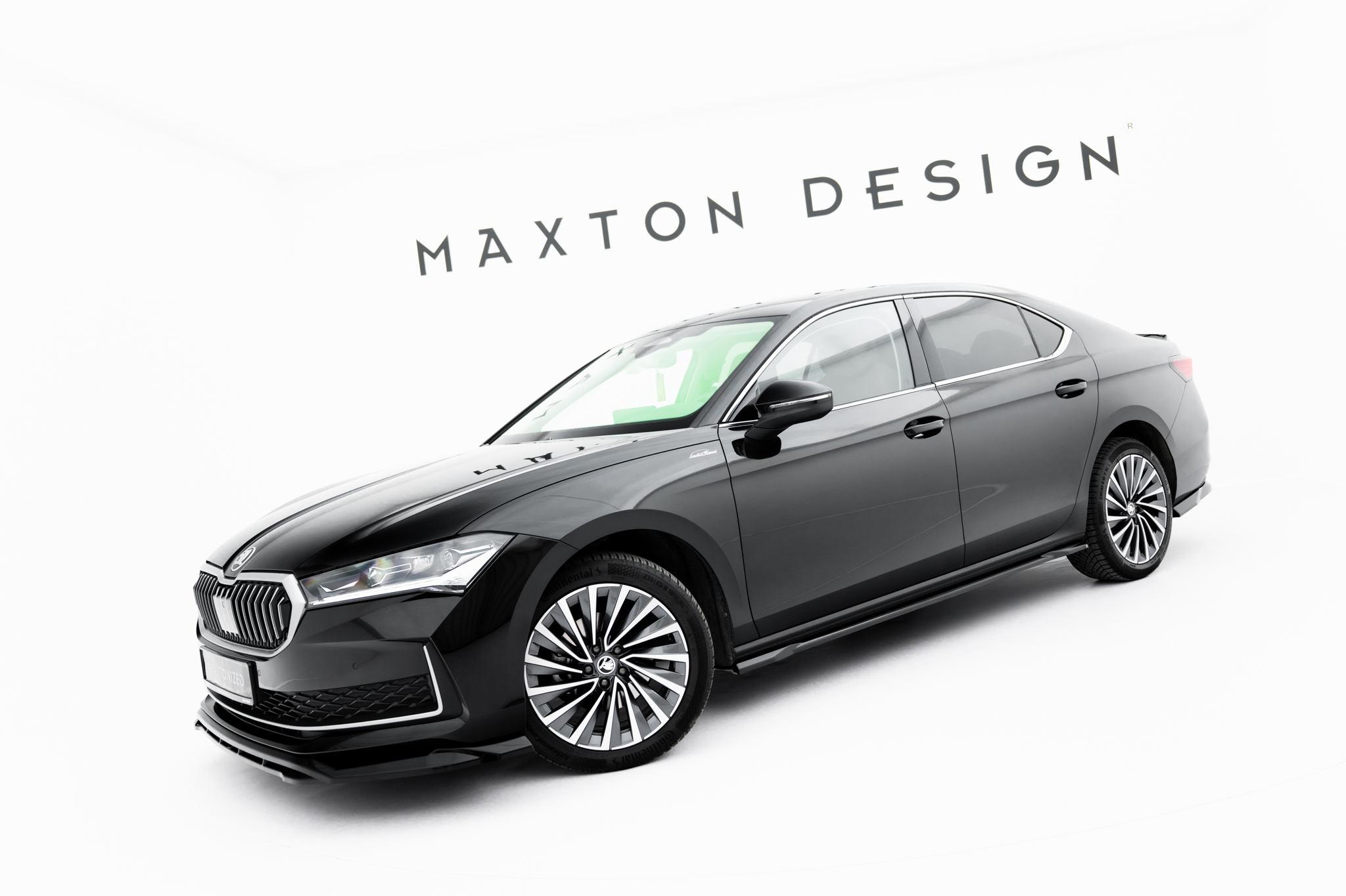 Side Skirts Diffusers V.1 Skoda Superb Mk4 - Image 2