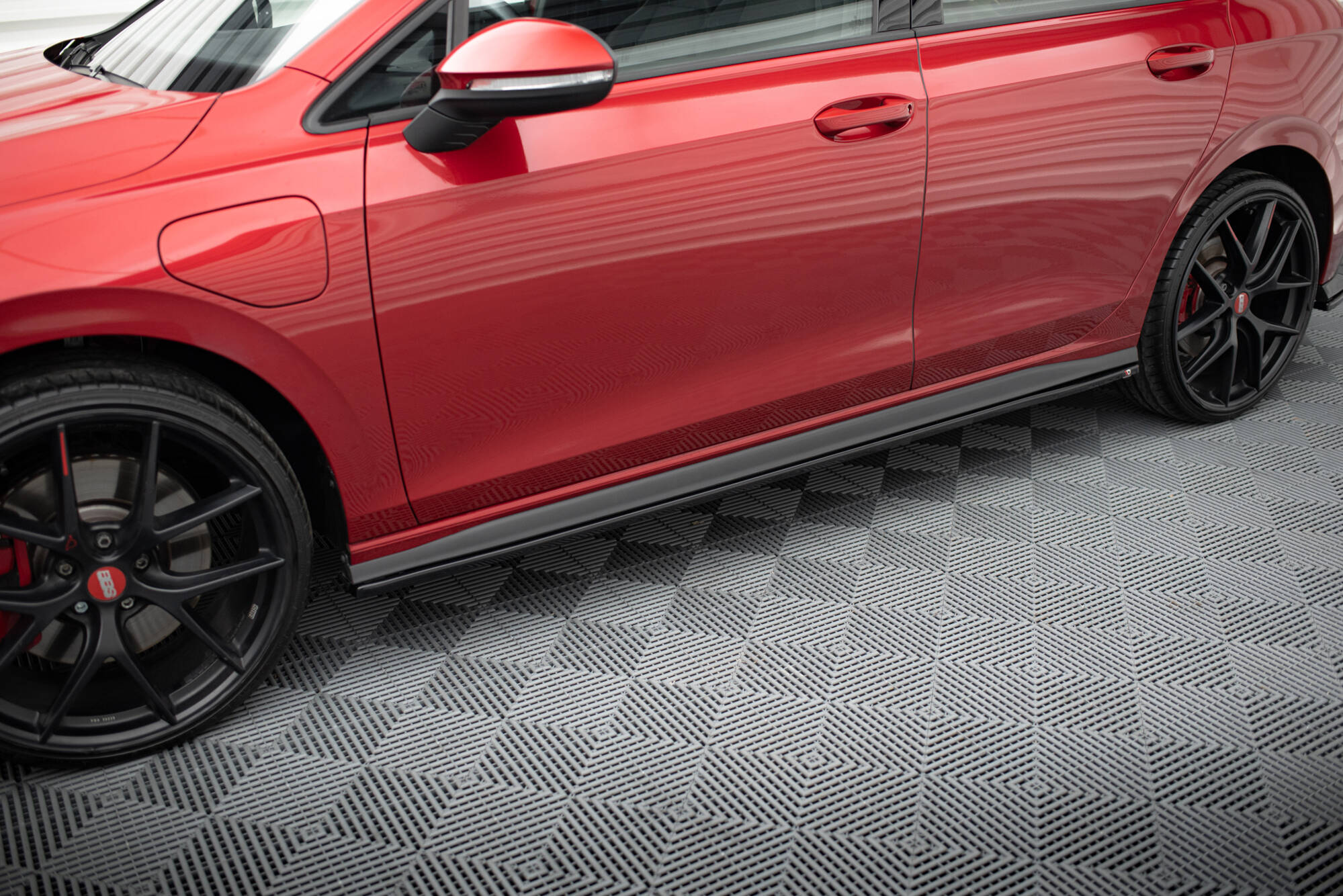 Side Skirts Diffusers V.1 Volkswagen Golf GTI / GTE / GTI Clubsport / GTD / R-Line Mk8 - Image 4