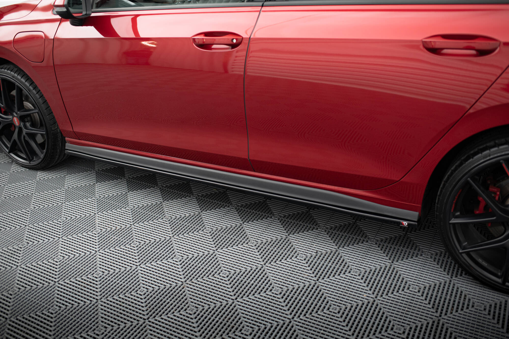 Side Skirts Diffusers V.1 Volkswagen Golf GTI / GTE / GTI Clubsport / GTD / R-Line Mk8 - Image 5