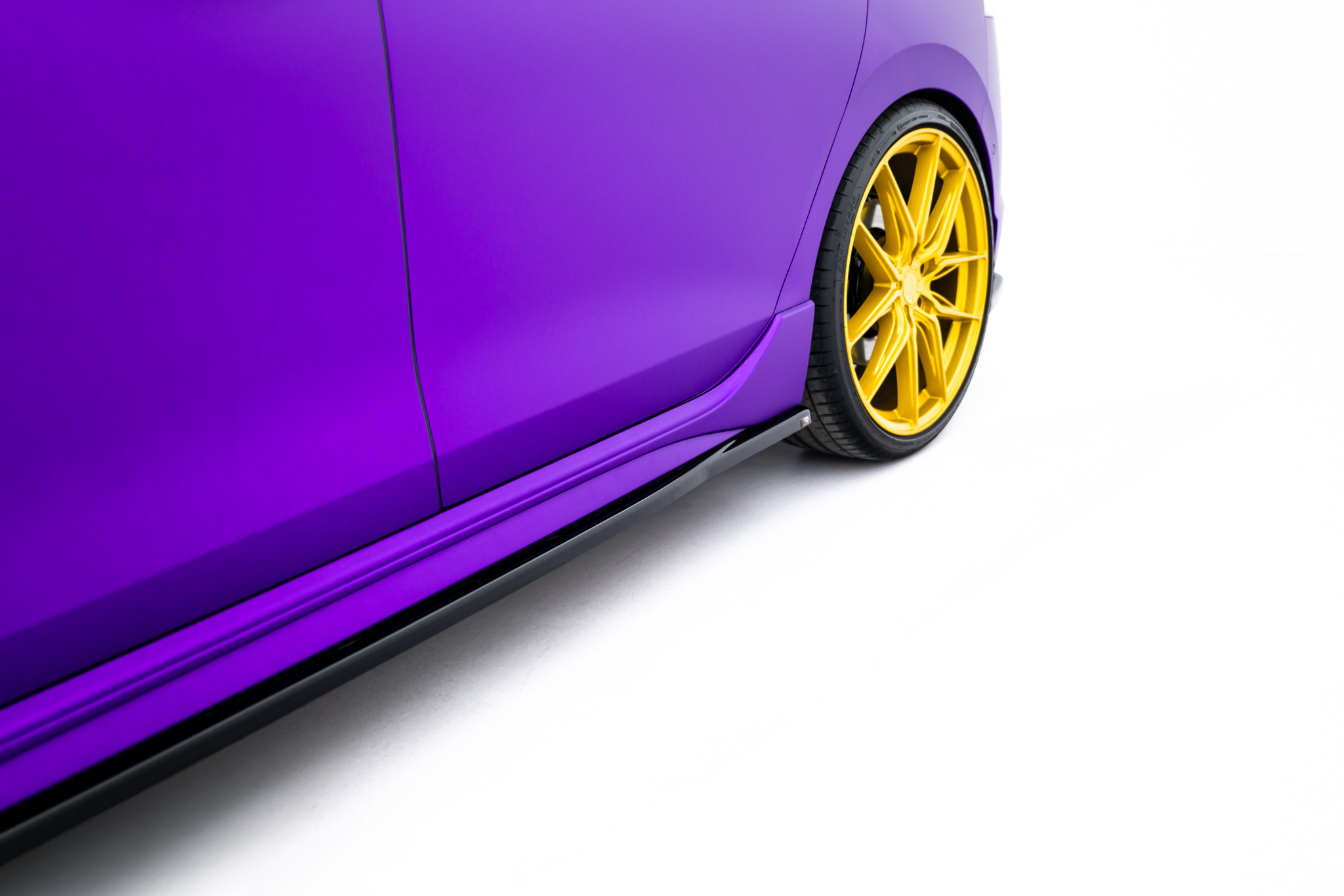 Side Skirts Diffusers V.1 Volkswagen Golf R Mk8 Facelift - Image 4