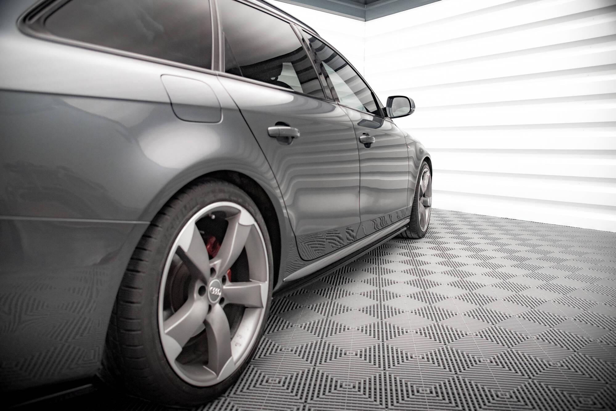 Side Skirts Diffusers V.2 Audi A4 / A4 S-Line / S4 B8 - Image 2