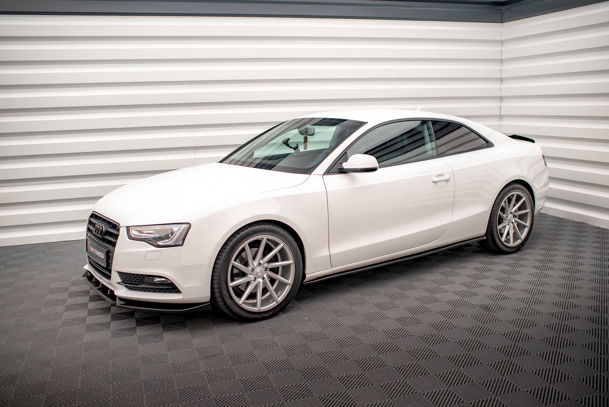 Side Skirts Diffusers V.2 Audi A5 / A5 S-Line / S5 Coupe 8T - Image 3