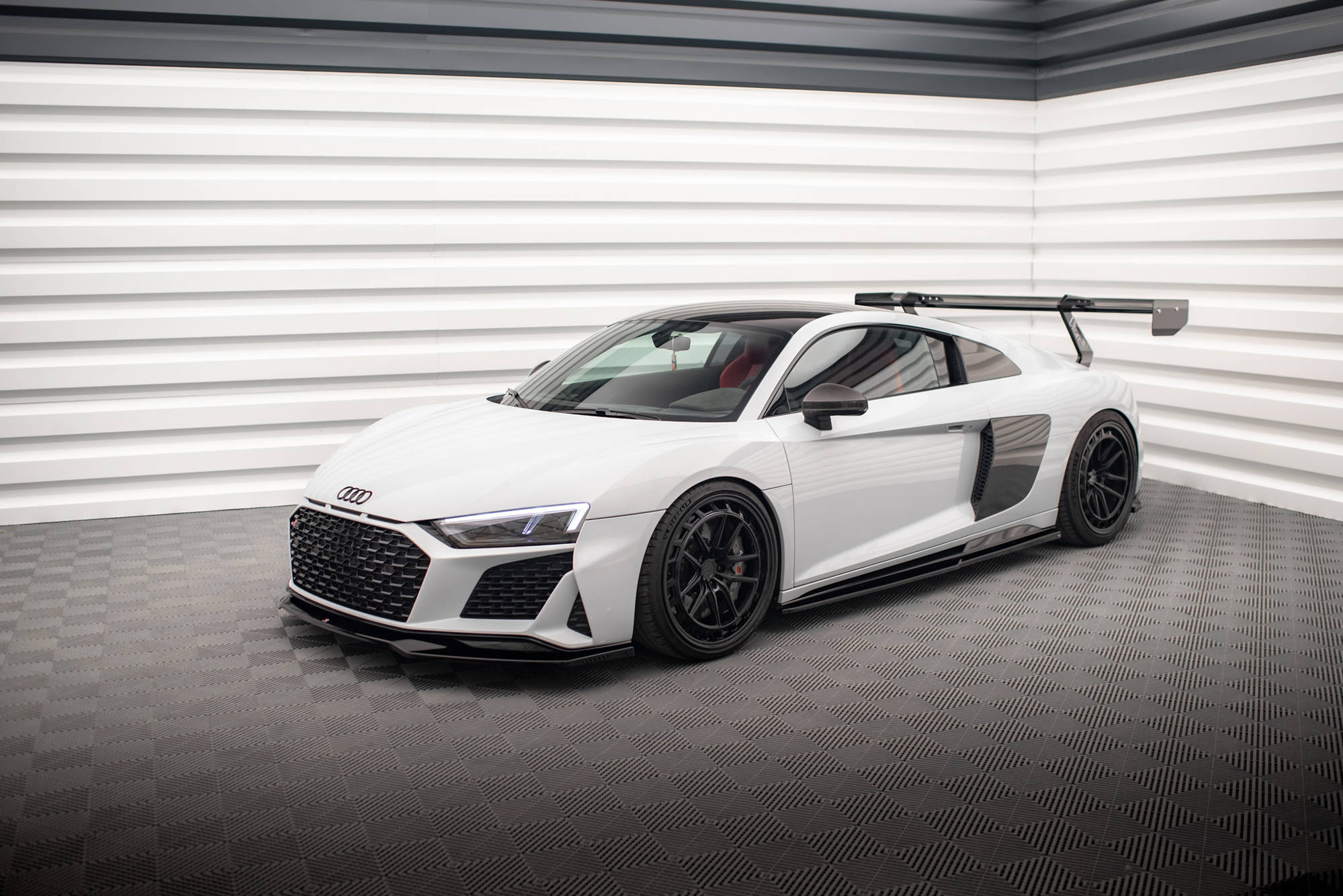 Side Skirts Diffusers V.2 Audi R8 Mk2 Facelift - Image 4