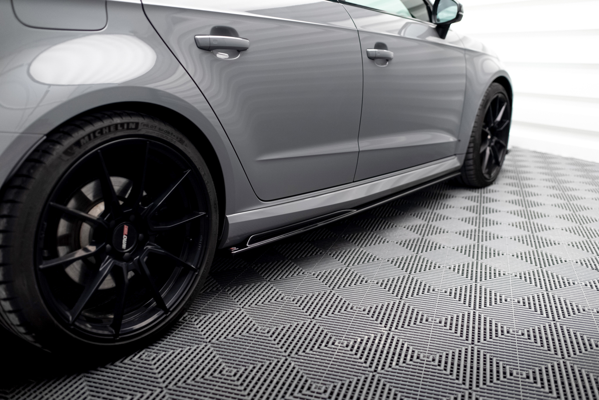 Side Skirts Diffusers V.2 Audi RS3 8V Sportback Facelift - Image 2