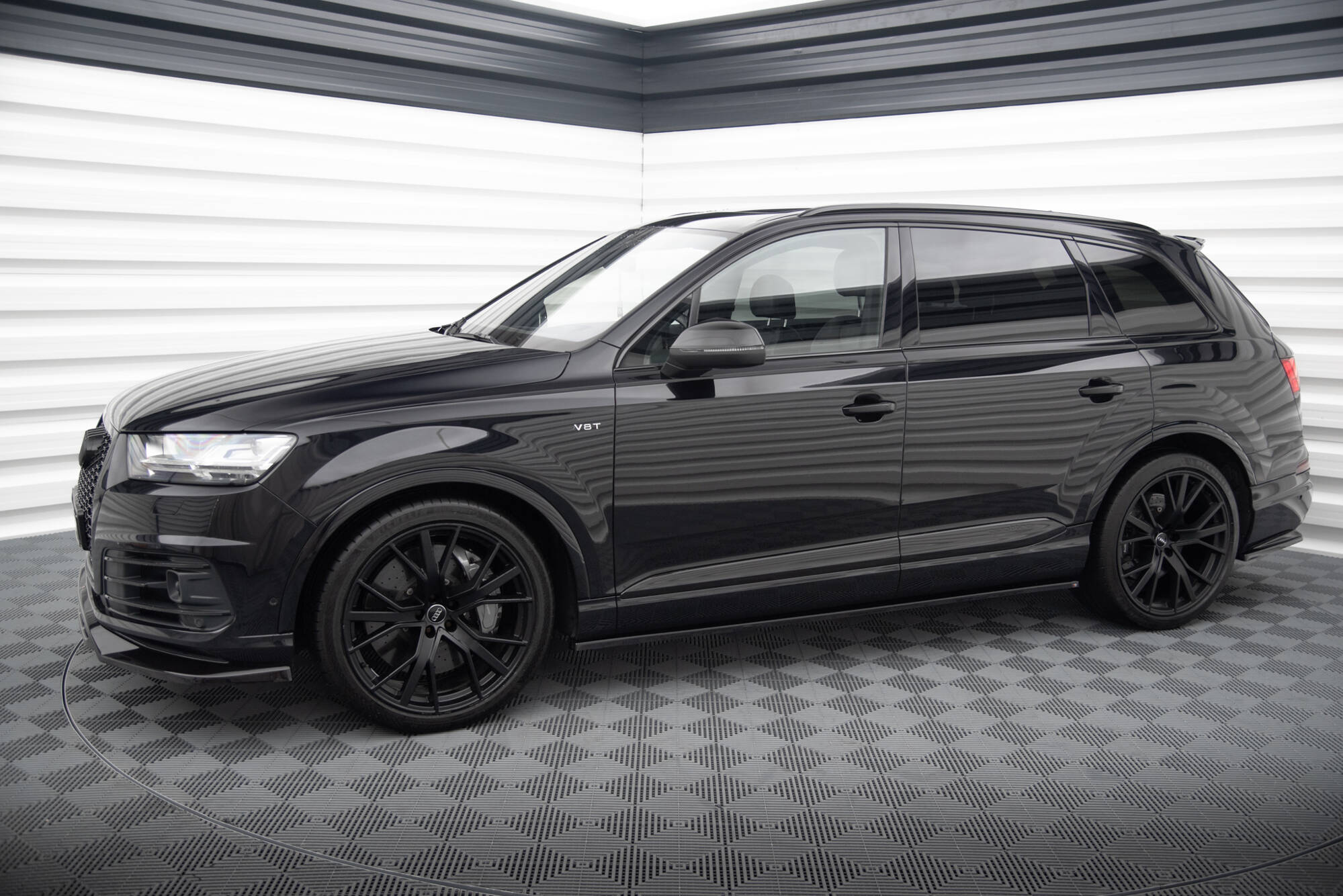 Side Skirts Diffusers V.2 Audi SQ7 / Q7 S-Line Mk2 - Image 2