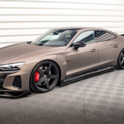 Alternative view of Side Skirts Diffusers V.2 Audi e-Tron GT / RS GT Mk1