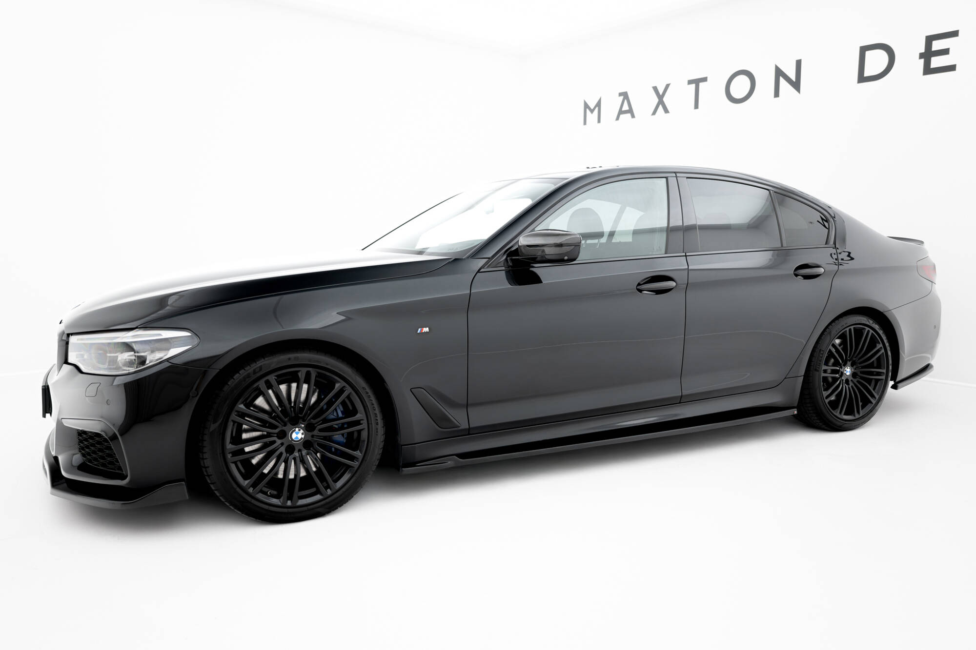 Side Skirts Diffusers V.2 BMW M550i / M550d Sedan / Touring G30 / G30 Facelift - Image 2