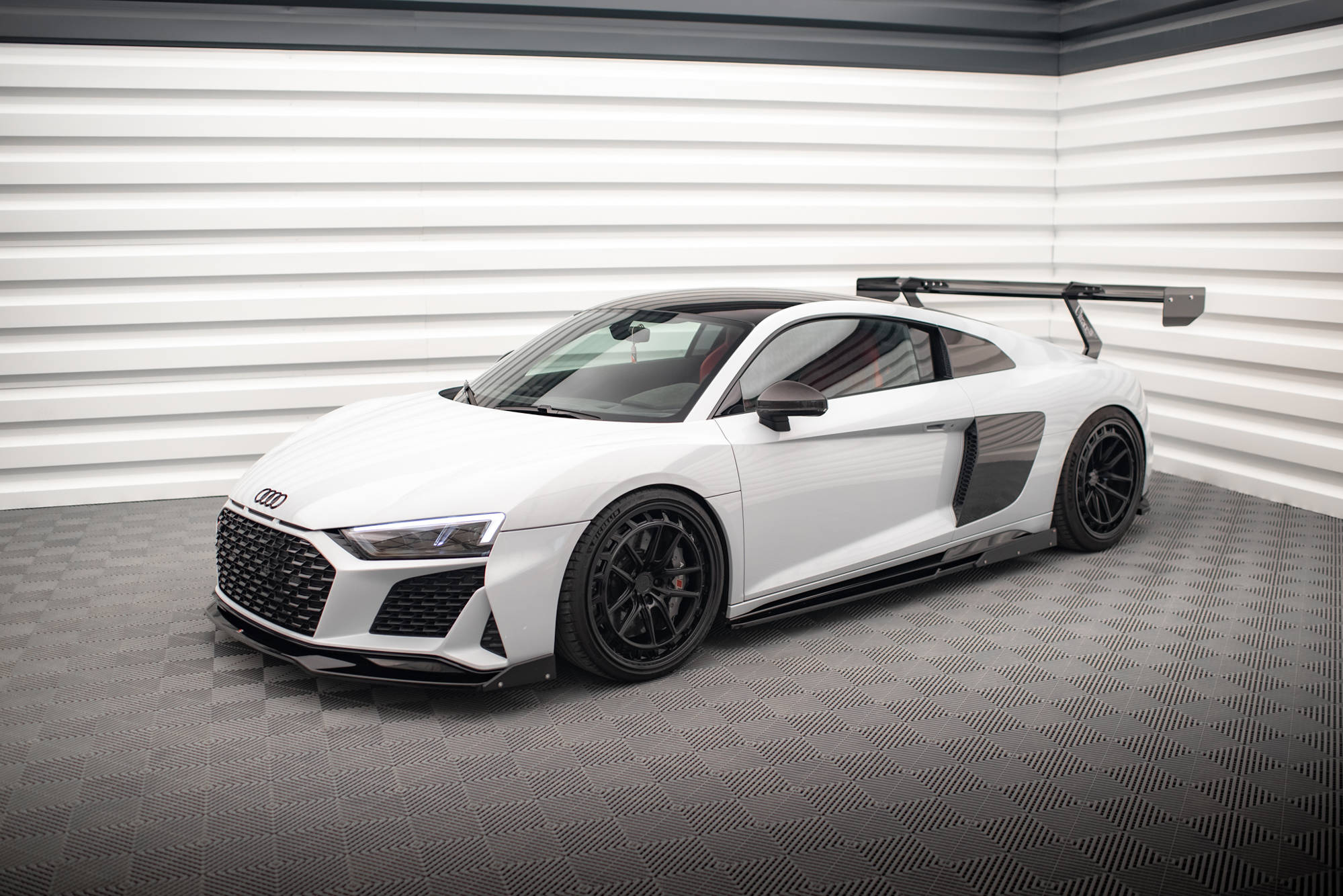 Side Skirts Diffusers V.2+ Flaps Audi R8 Mk2 Facelift - Image 3