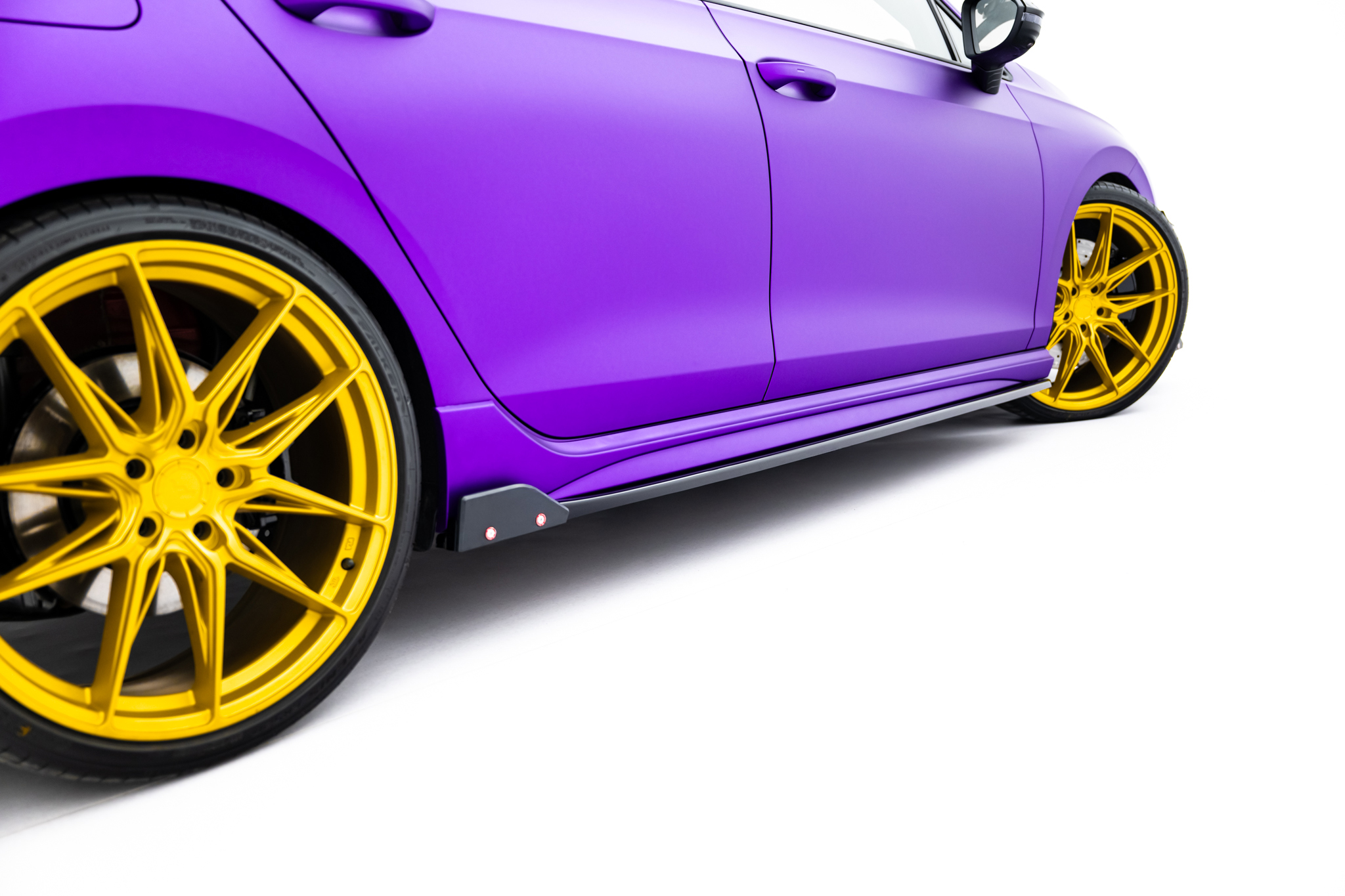 Side Skirts Diffusers V.2 + Flaps Volkswagen Golf R Mk8 Facelift - Image 3