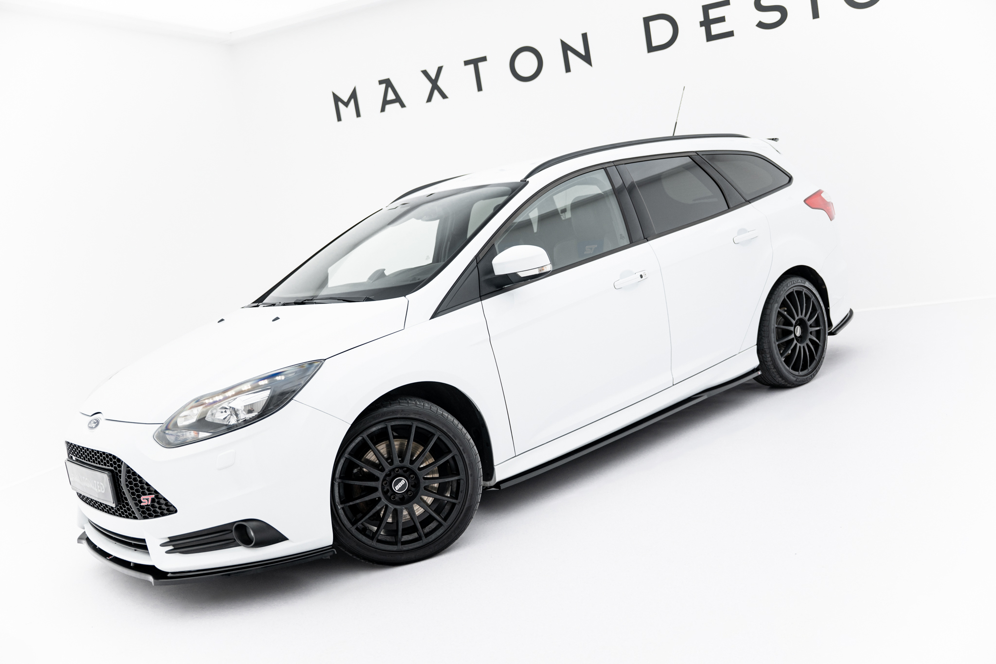 Side Skirts Diffusers V.2 Ford Focus ST Mk3 - Image 2