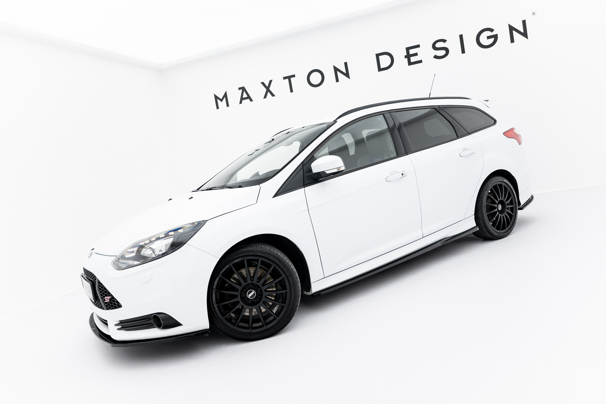 Side Skirts Diffusers V.2 Ford Focus ST Mk3 - Image 3