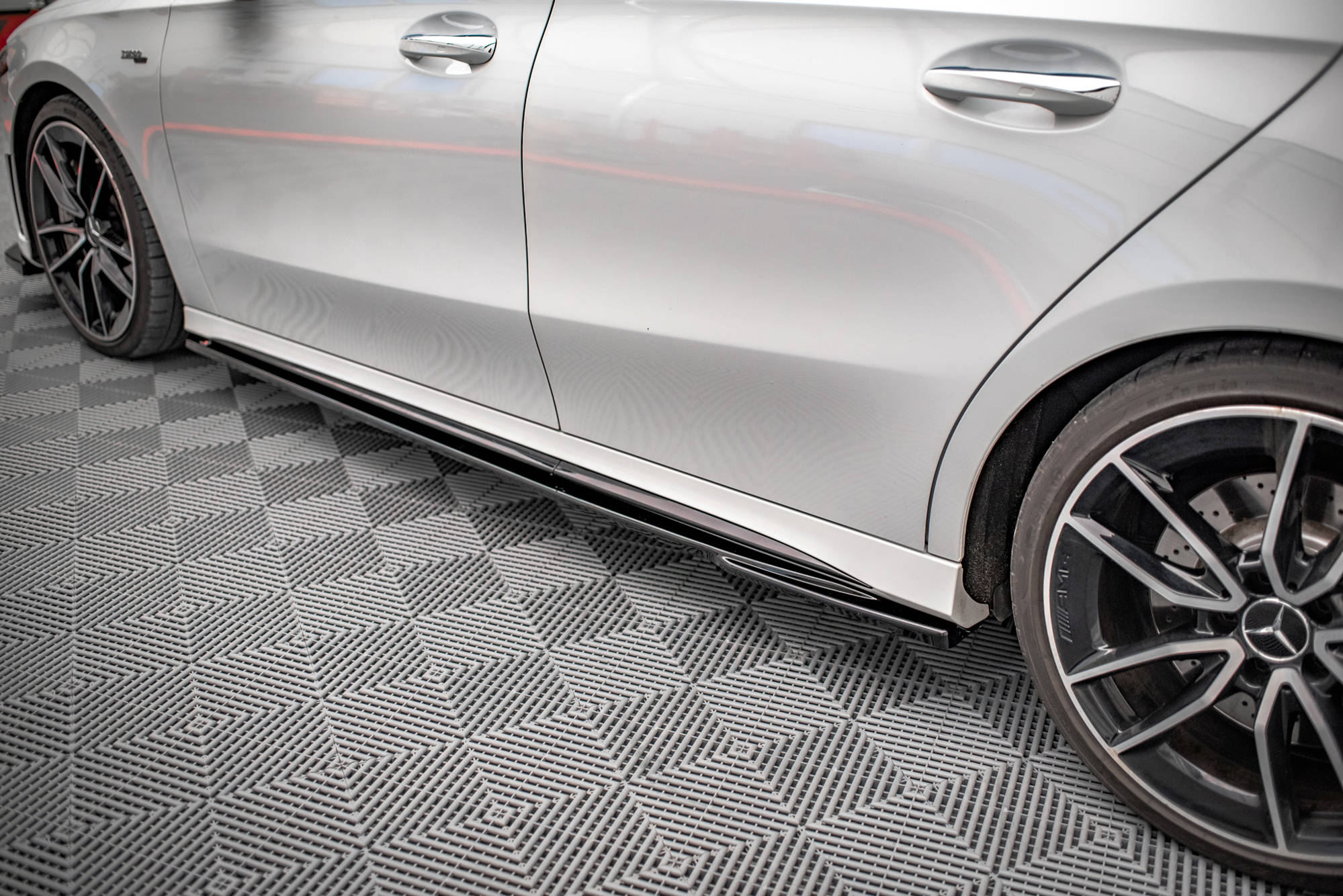 Side Skirts Diffusers V.2 Mercedes A35 AMG / AMG-Line W177 - Image 3