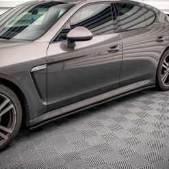 Side Skirts Diffusers V.2 Porsche Panamera / Panamera Diesel / Panamera Turbo 970