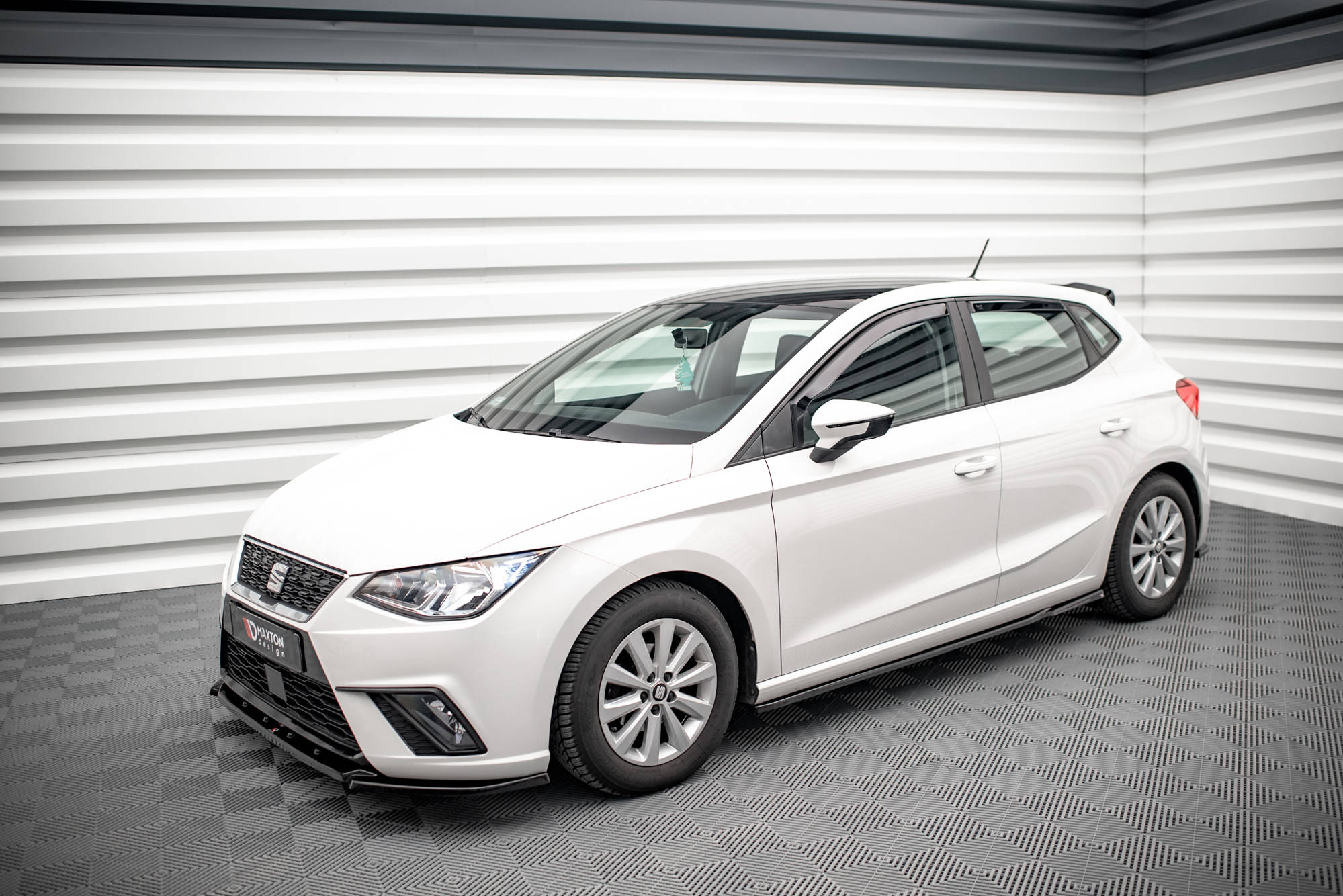 Side Skirts Diffusers V.2 Seat Ibiza FR/ Standard Mk5 - Image 2