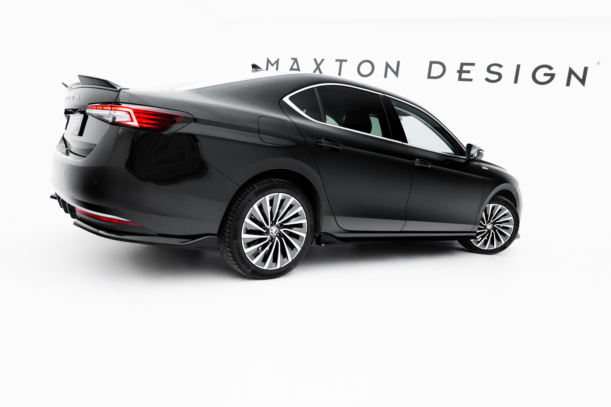 Side Skirts Diffusers V.2 Skoda Superb Mk4