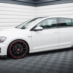 Alternative view of Side Skirts Diffusers V.3 + Flaps Volkswagen Golf R / R-Line Mk7
