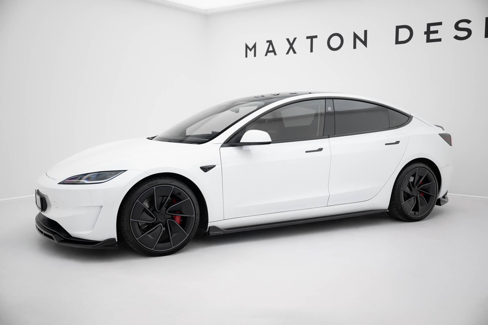 Side Skirts Diffusers V.3 Tesla Model 3 Performance Mk1 Facelift - Image 2