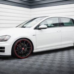 Alternative view of Side Skirts Diffusers V.3 Volkswagen Golf R / R-Line Mk7