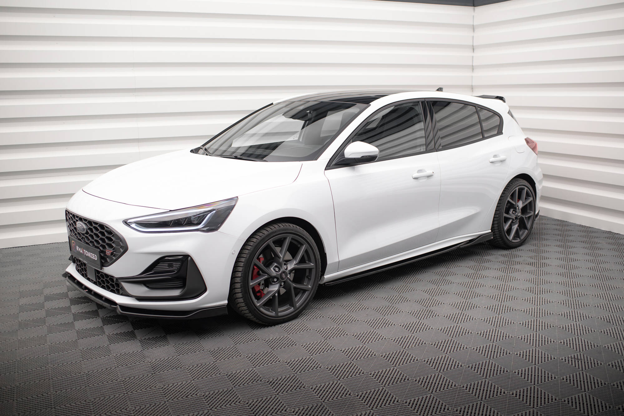 Side Skirts Diffusers V.4 Ford Focus ST / ST-Line Mk4 Facelift - Image 2
