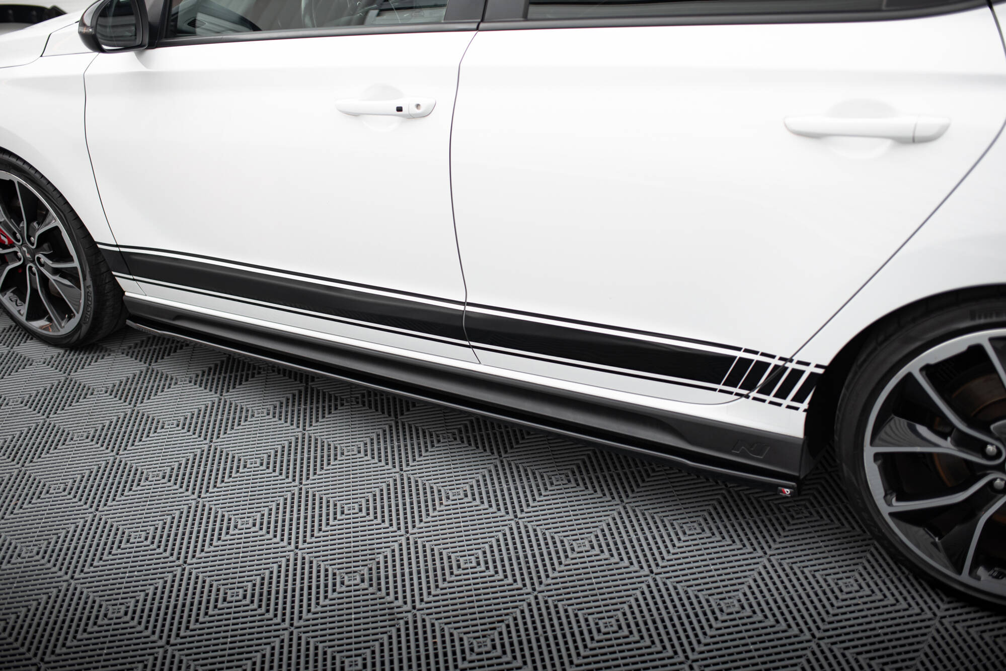 Side Skirts Diffusers V.4 Hyundai I30 N / N-Line Hatchback / Fastback Mk3 / Mk3 Facelift - Image 3