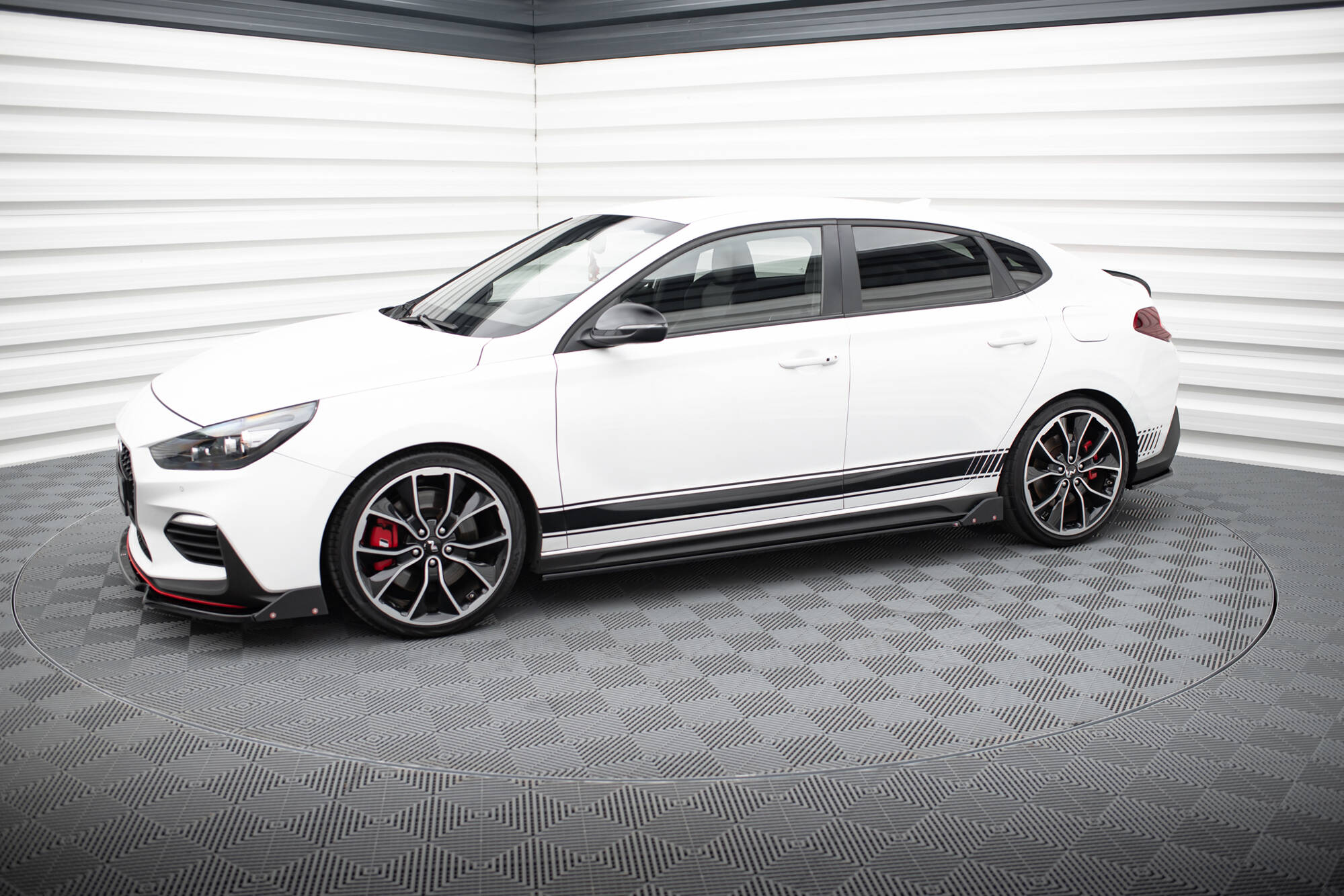 Side Skirts Diffusers V.5 + Flaps Hyundai I30 N / N-Line Hatchback / Fastback Mk3 / Mk3 Facelift - Image 3