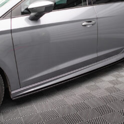Side Skirts Diffusers V.5 Seat Leon Cupra / FR / Standard Mk3 / Mk3 Facelift