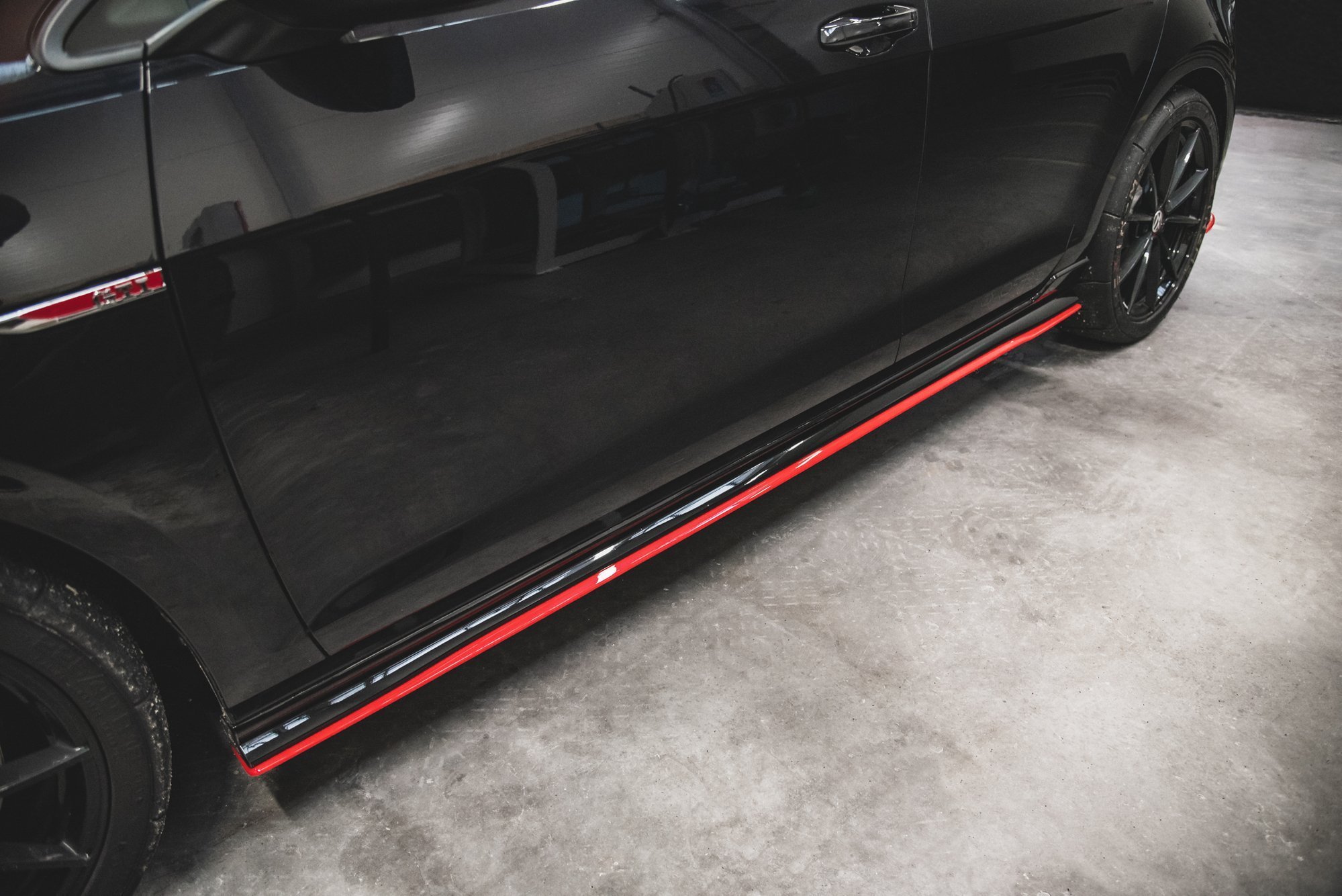 Side Skirts Diffusers VW Golf 7 GTI TCR - Image 7