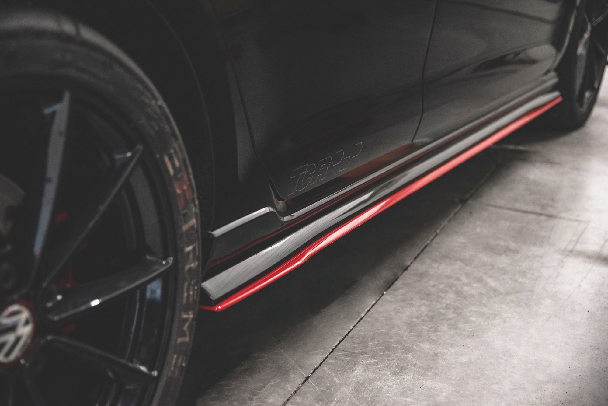 Side Skirts Diffusers VW Golf 7 GTI TCR - Image 8