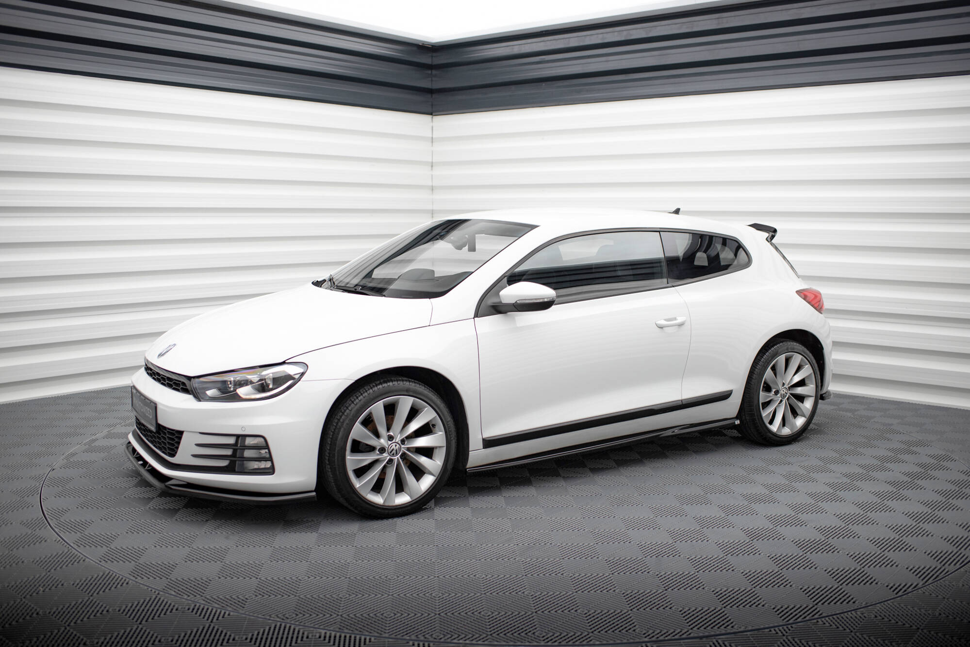 Side Skirts Diffusers Volkswagen Scirocco Mk3 Facelift - Image 3