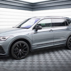 Alternative view of Side Skirts Diffusers Volkswagen Tiguan Allspace Mk2