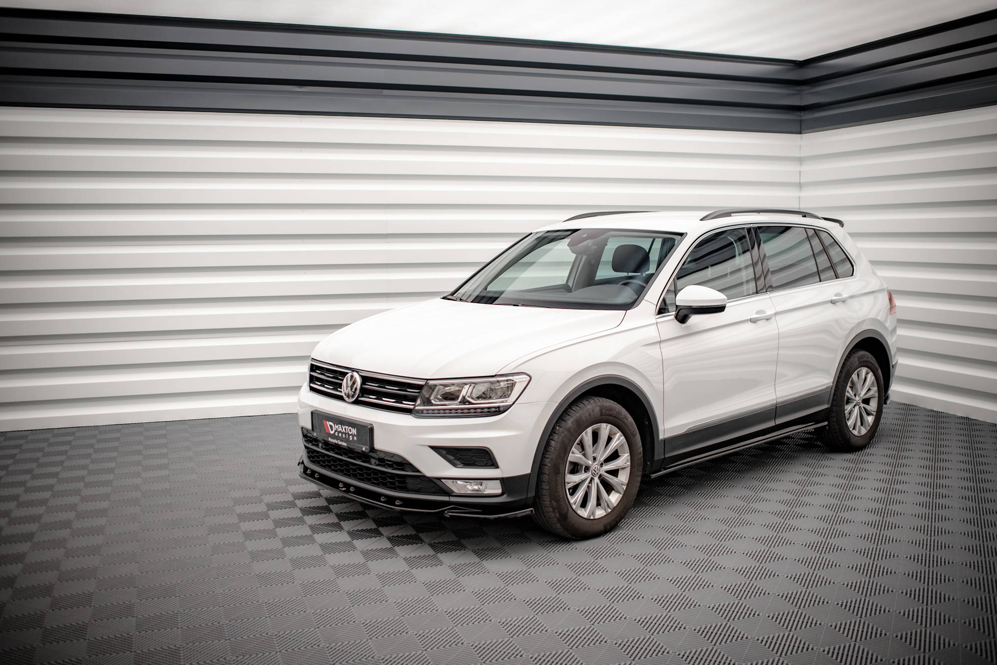Side Skirts Diffusers Volkswagen Tiguan Mk2 - Image 3