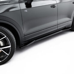 Alternative view of Side Skirts Diffusers Volkswagen Touareg R-Line Mk3 Facelift