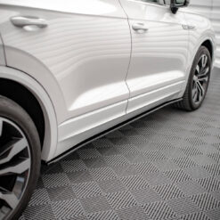 Side Skirts Diffusers Volkswagen Touareg R-line Mk3